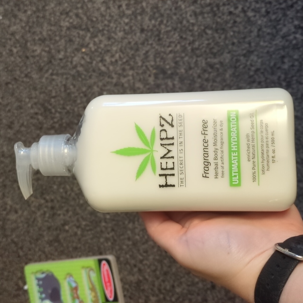 Hempz Fragrance-Free Herbal Body Moisturizer 17 fl oz
